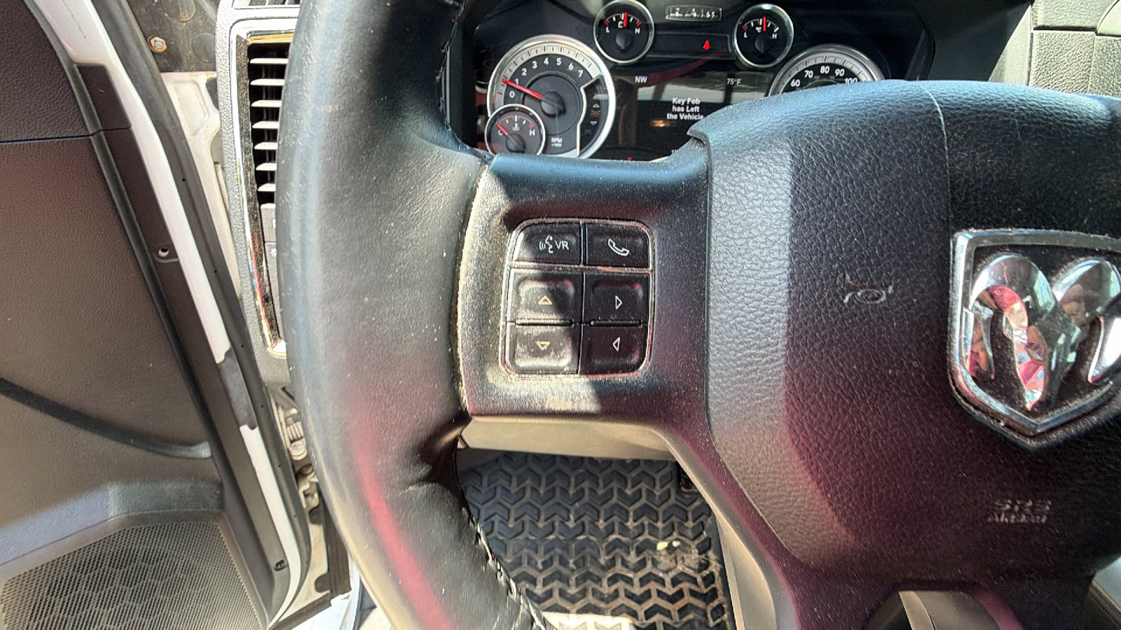 Used 2015 RAM 1500 Sport w/ Sport Premium Group AWD/4WD image 27