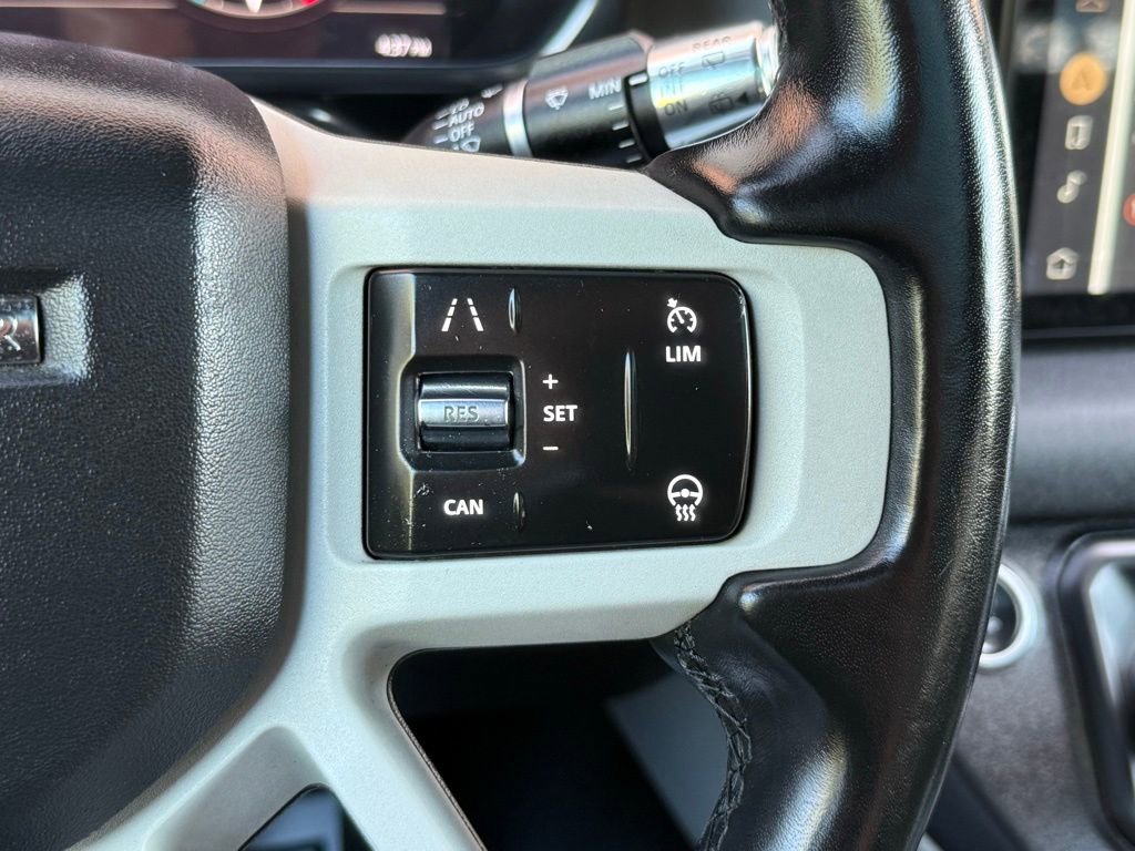 Used 2021 Land Rover Defender 110 S image 28