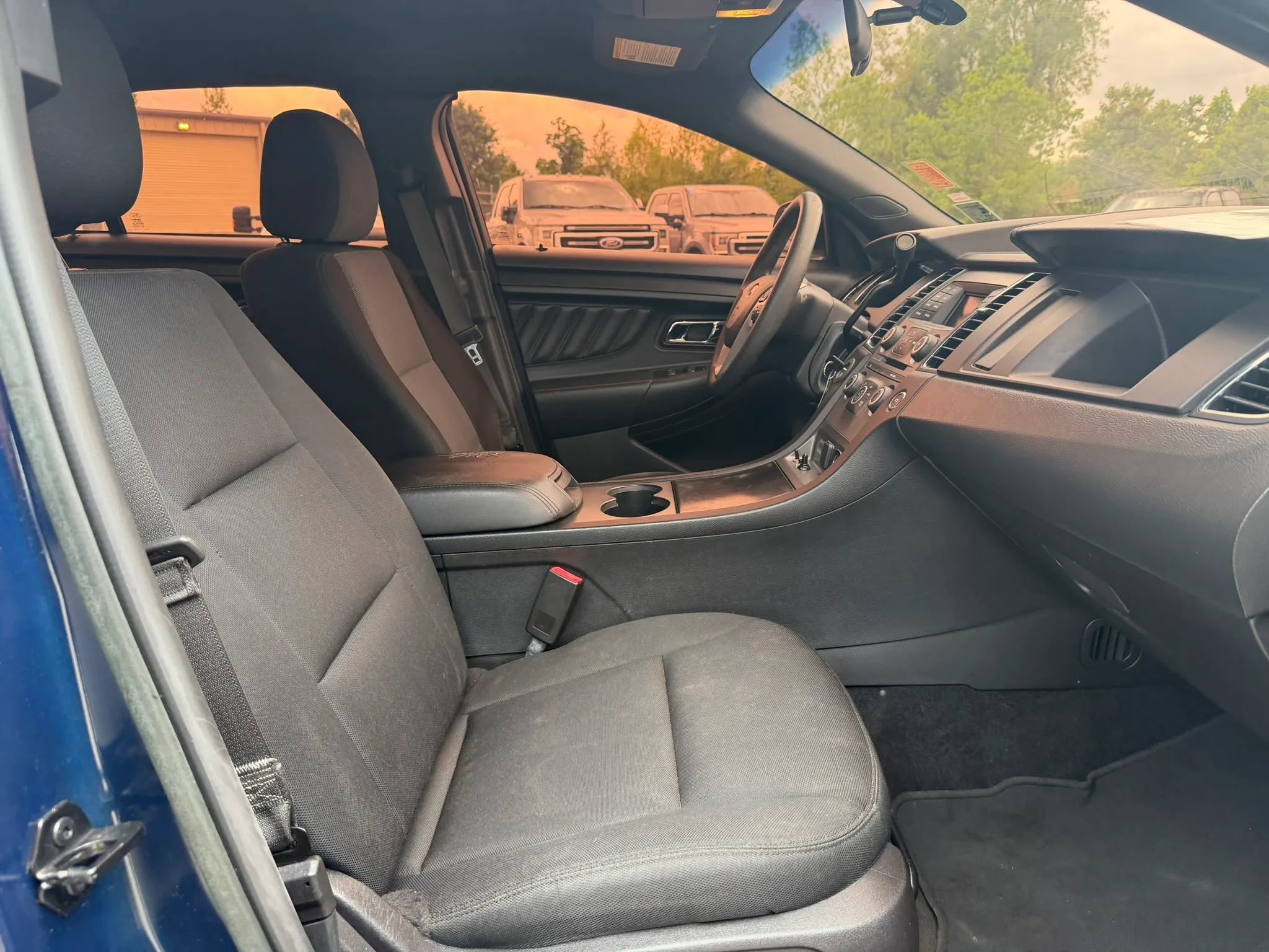 Used 2018 Ford Taurus Police Interceptor FWD image 19