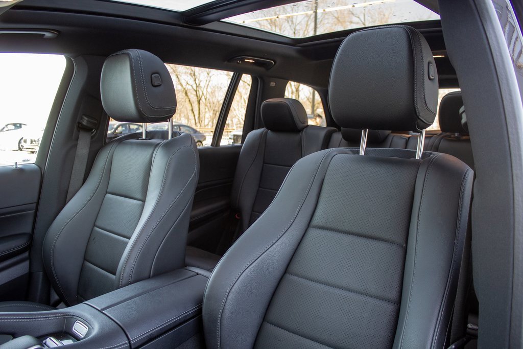 Used 2024 Mercedes-Benz GLS 450 4MATIC image 12