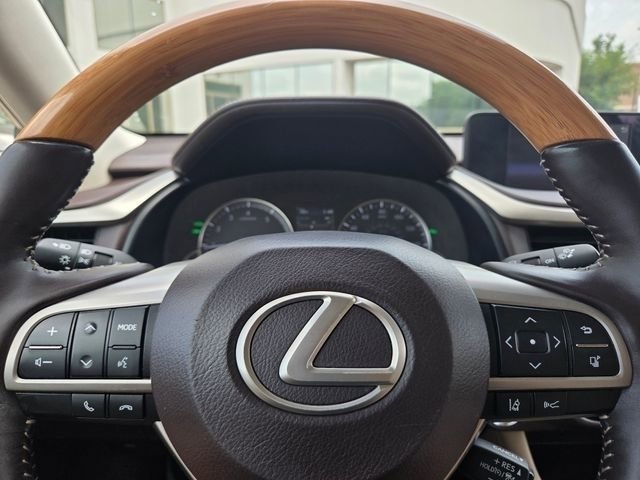 Used 2019 Lexus RX 350L FWD w/ Premium Package image 32