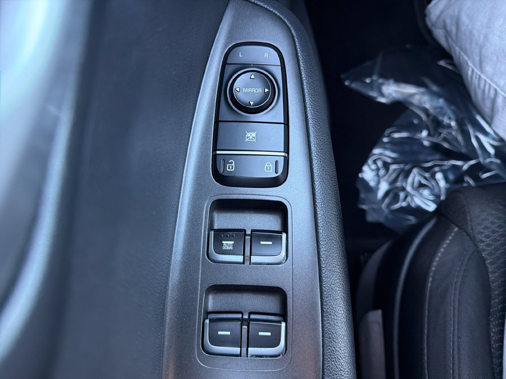 Used 2017 Kia Optima LX FWD image 23