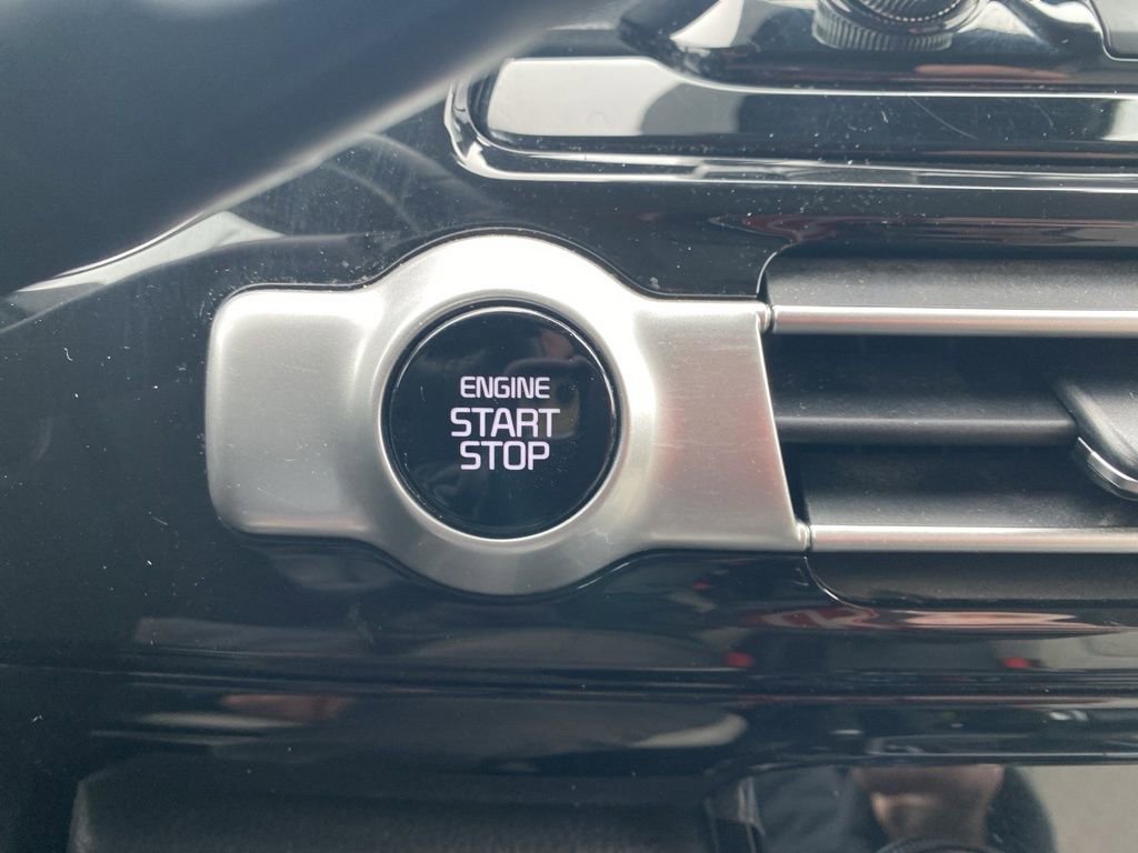 Used 2023 Kia Seltos EX image 24