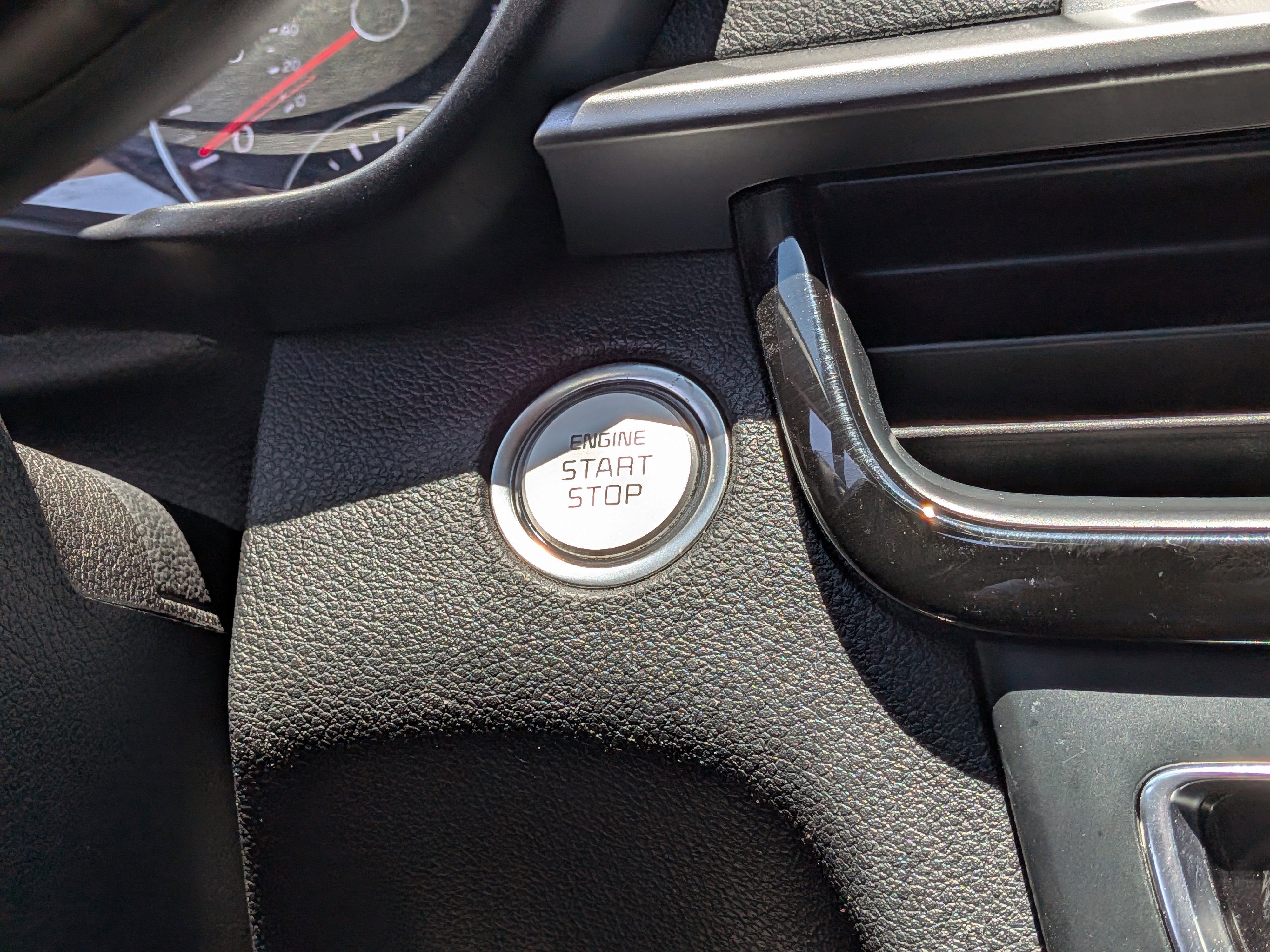 Used 2020 Kia Optima SE FWD image 27
