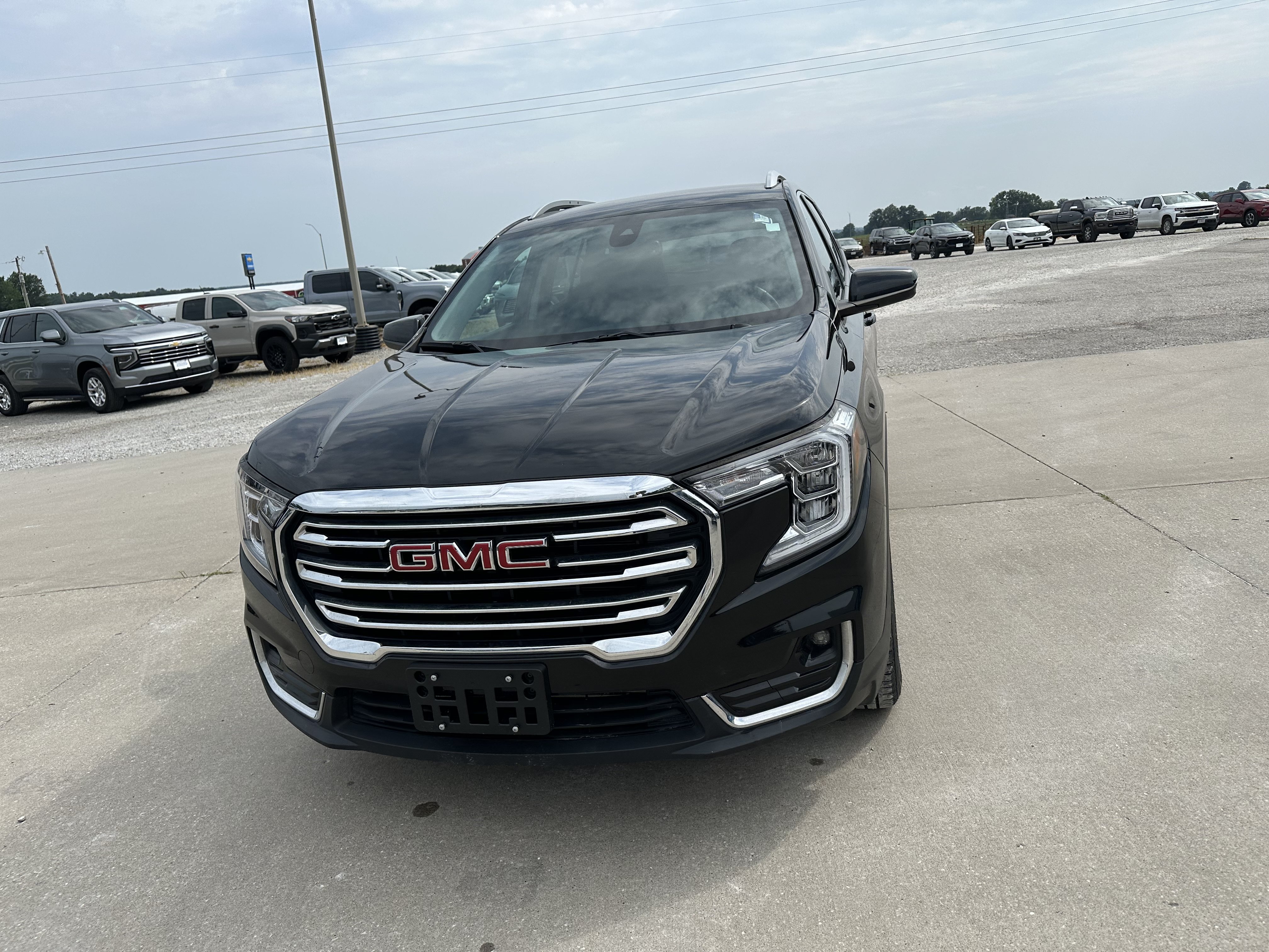 Certified 2024 GMC Terrain SLT AWD/4WD image 10