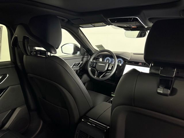 New 2026 Land Rover Range Rover Velar Dynamic SE image 32