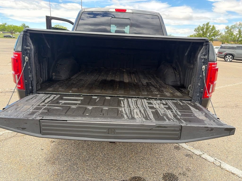 Used 2015 Ford F150 Lariat w/ Equipment Group 502A Luxury AWD/4WD image 39