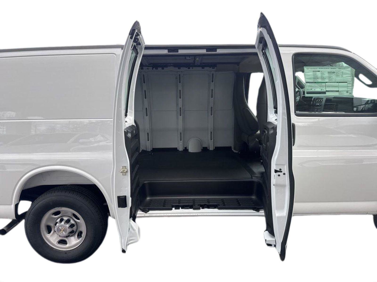 New 2026 Chevrolet Express 2500 w/ Driver Convenience Package RWD image 9