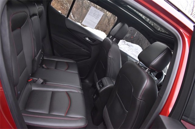 Certified 2022 Chevrolet Equinox RS w/ RS Leather Package image 15
