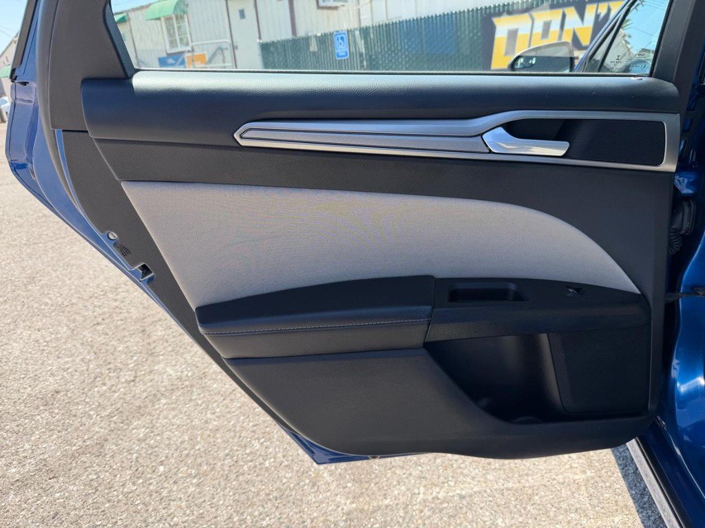Used 2017 Ford Fusion S FWD image 37