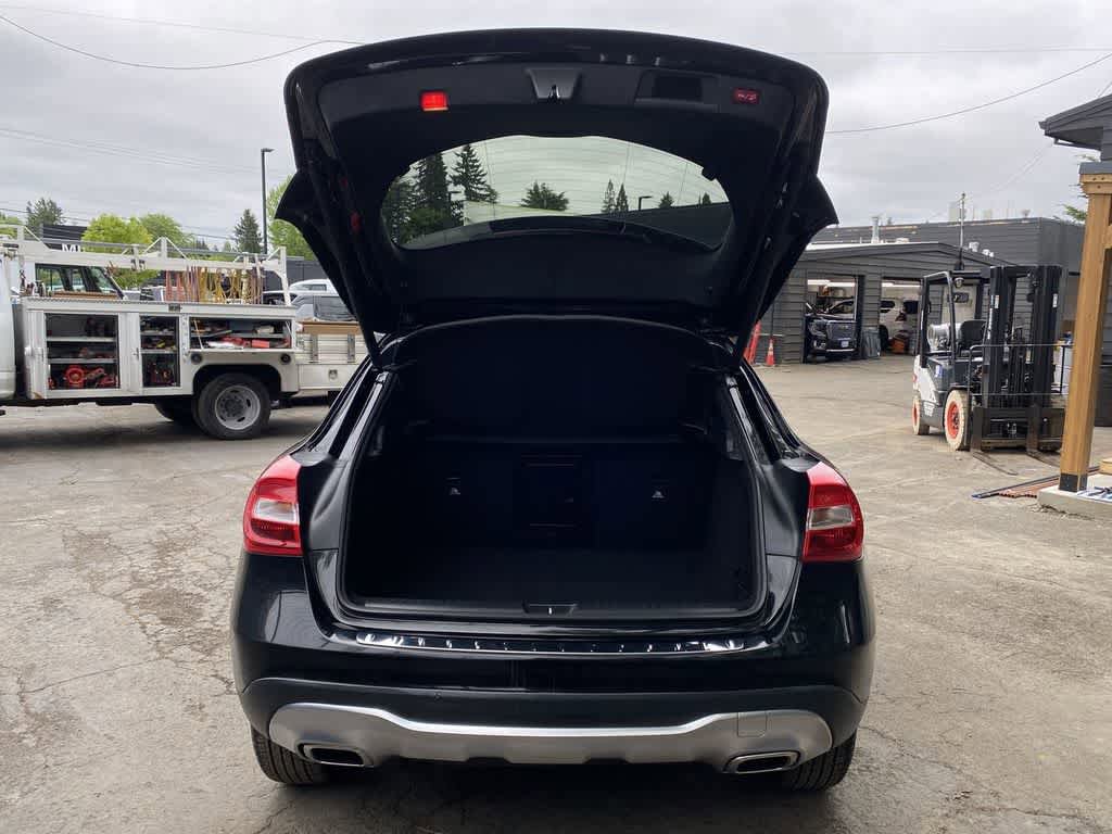 Used 2018 Mercedes-Benz GLA 250 4MATIC image 28