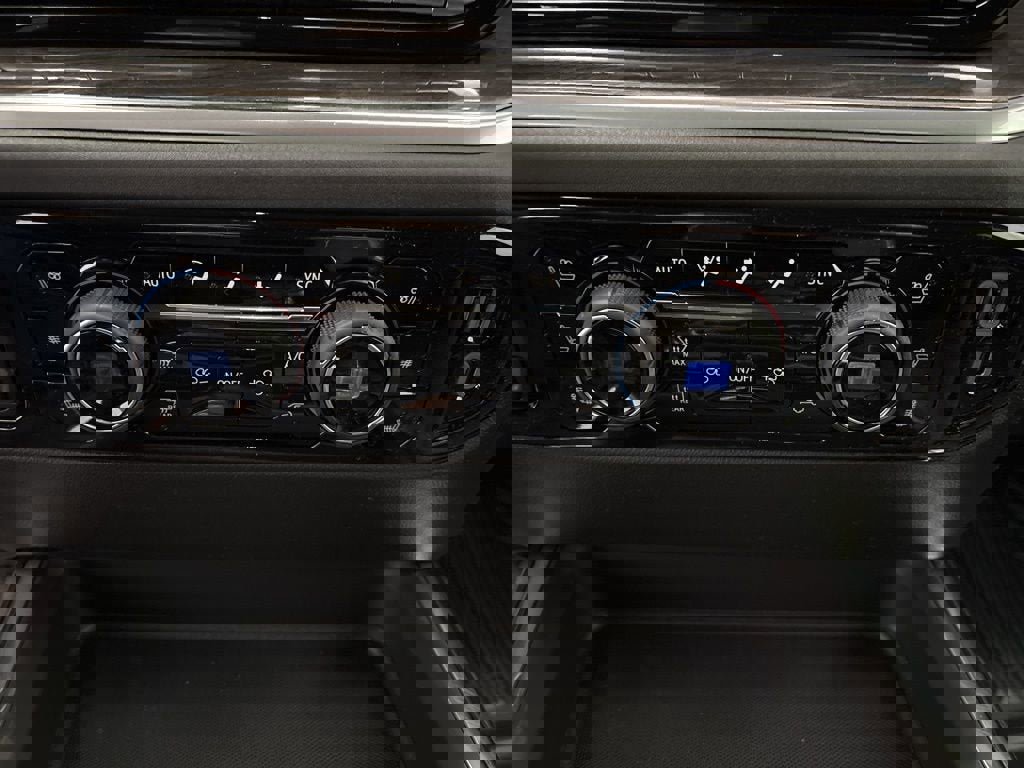 New 2026 Chevrolet Silverado 3500 LTZ w/ LTZ Plus Package image 20