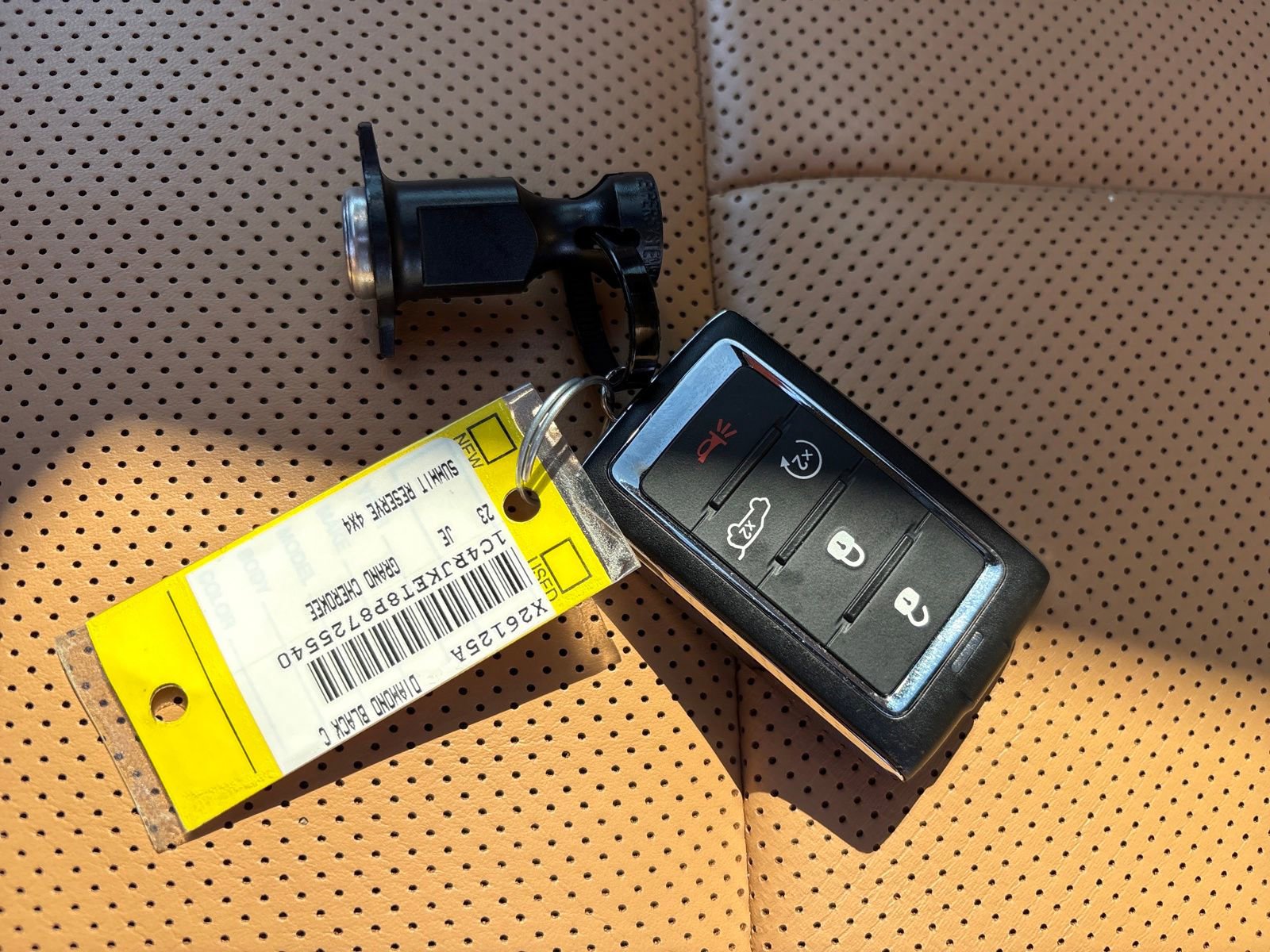 Used 2023 Jeep Grand Cherokee L Summit image 29