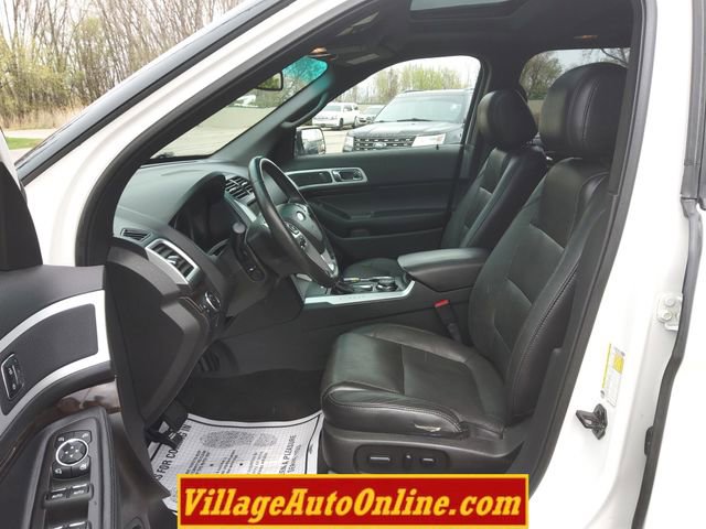 Used 2015 Ford Explorer Limited w/ Equipment Group 301A AWD/4WD image 17