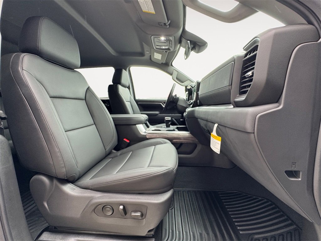 New 2025 Chevrolet Silverado 1500 LTZ image 15