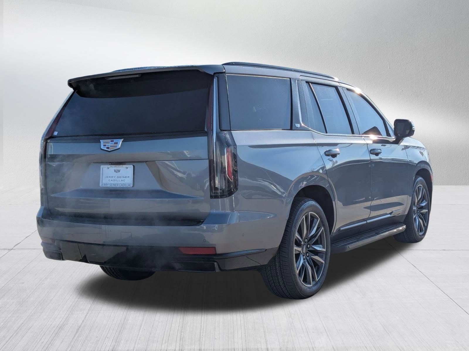 Used 2021 Cadillac Escalade Sport w/ Driver Assist Tech Package image 6