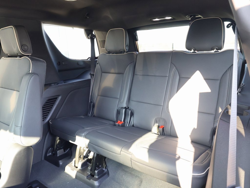 New 2026 GMC Yukon Elevation image 30