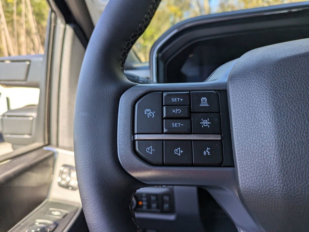 New 2026 Ford F350 Lariat w/ Black Appearance Package image 26