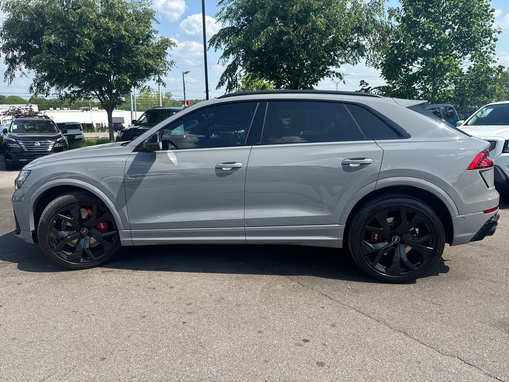 Used 2022 Audi RS Q8 AWD/4WD image 4