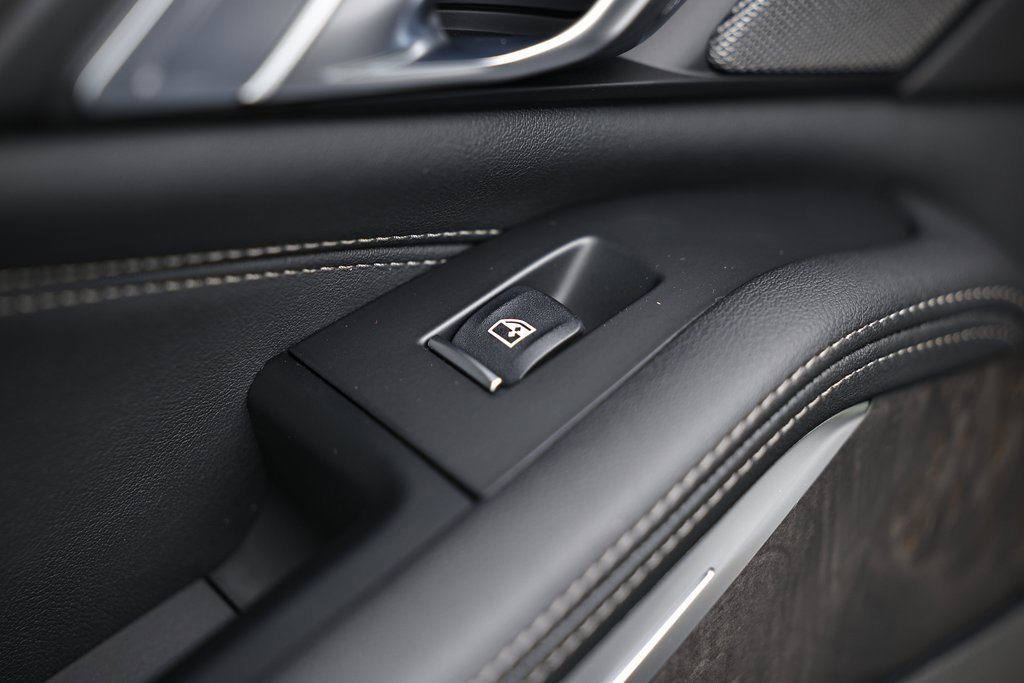 New 2026 BMW X5 xDrive40i w/ M Sport Package image 24