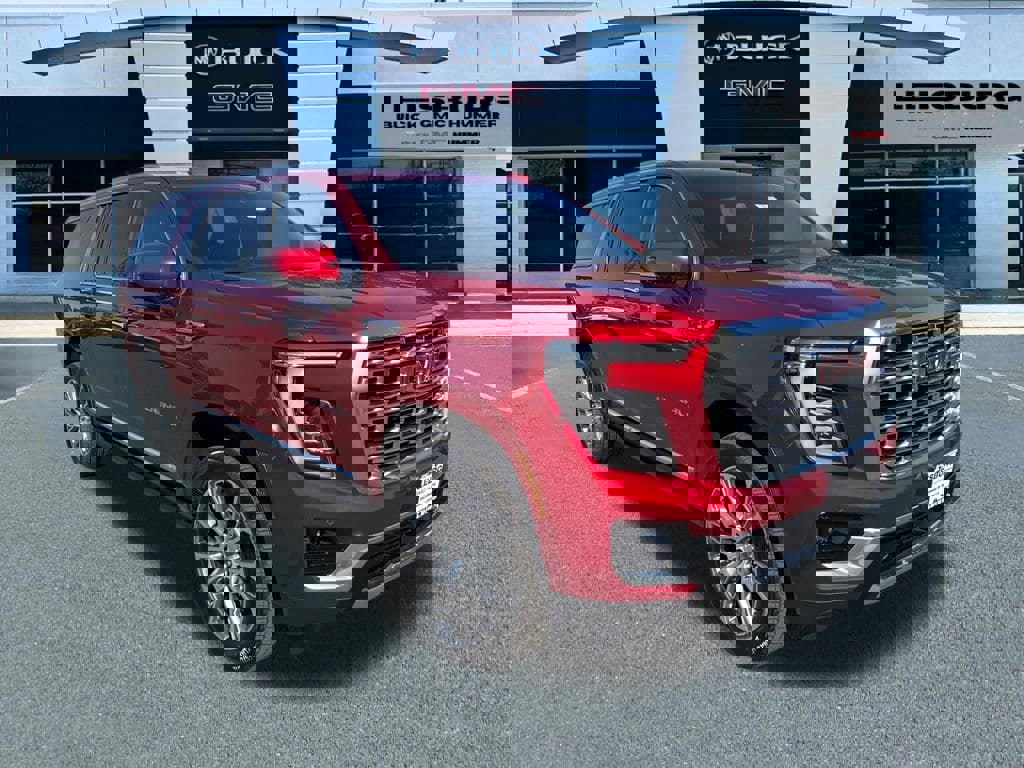 New 2025 GMC Yukon XL Denali w/ Sun & Power Step Package