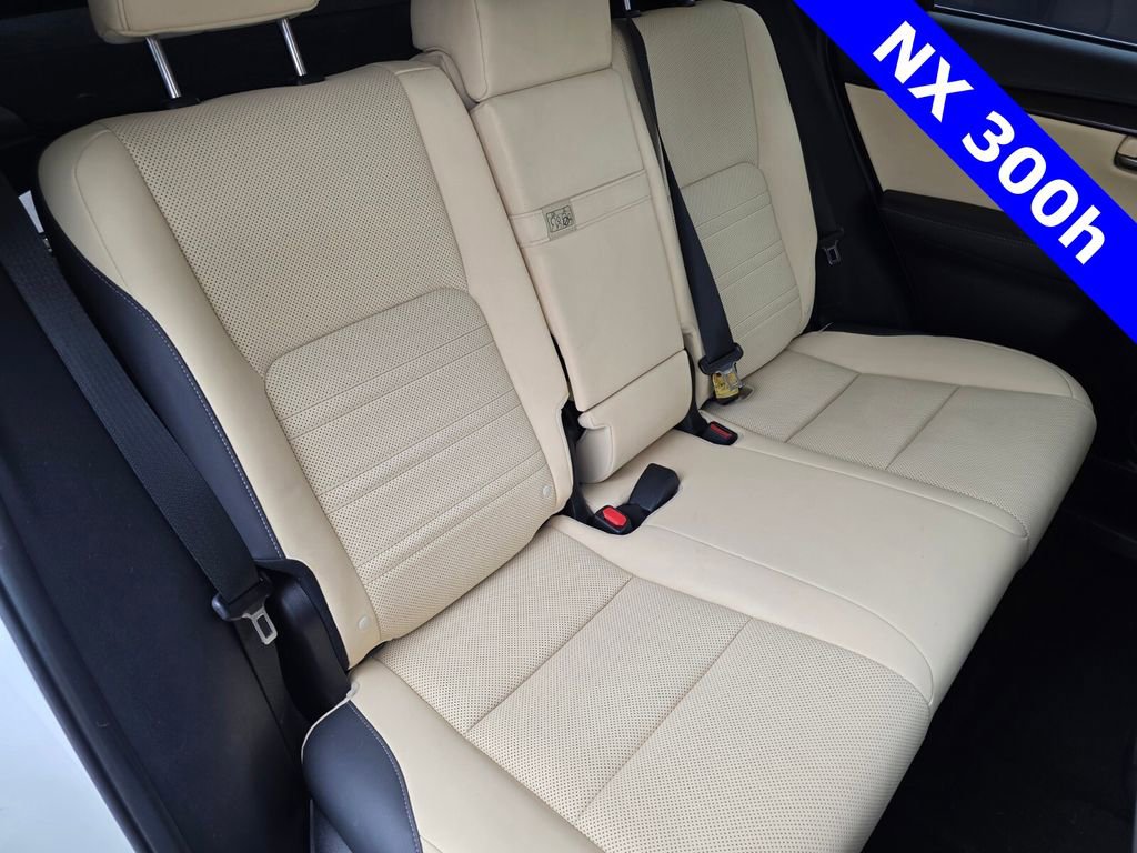 Used 2020 Lexus NX 300h 300h w/ Comfort Package image 28