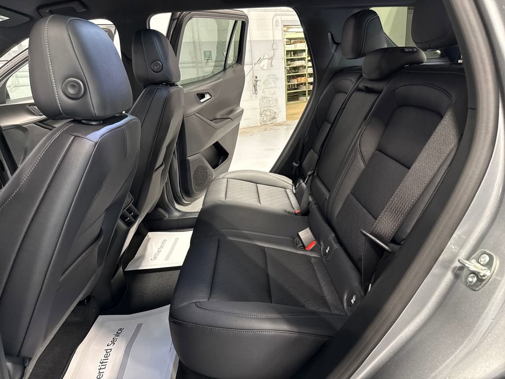New 2026 Chevrolet Equinox LT w/ Convenience Package II AWD/4WD image 38