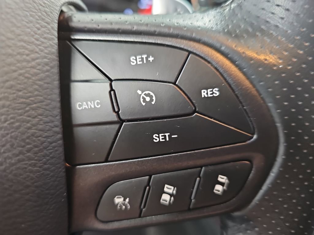 Used 2024 Dodge Durango GT image 17