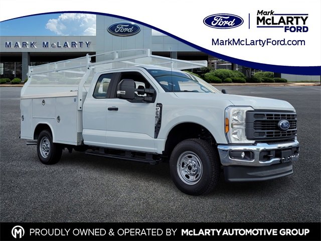 New 2025 Ford F250 XLT