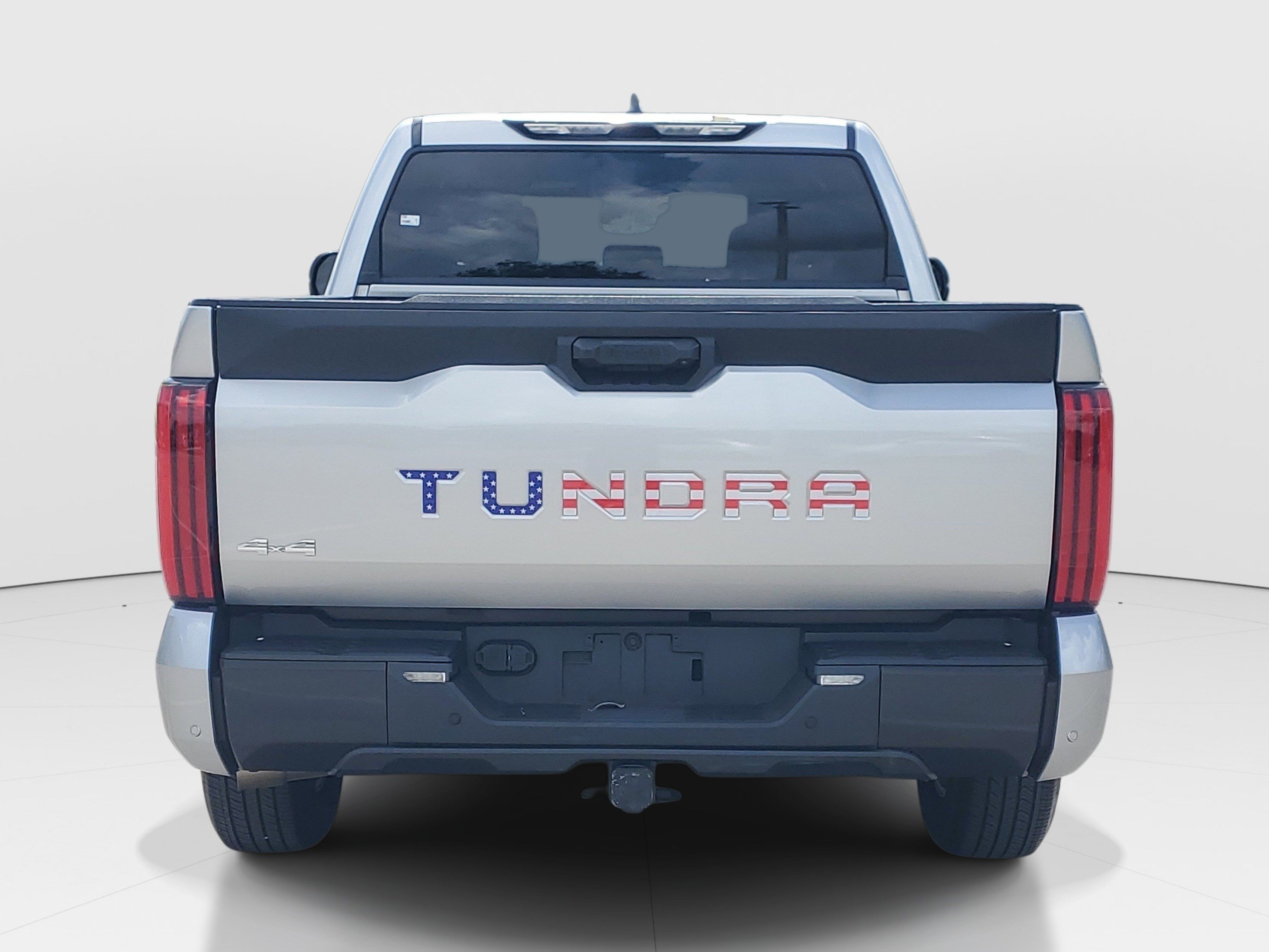 Used 2024 Toyota Tundra SR5 w/ SR5 Premium Package AWD/4WD image 4