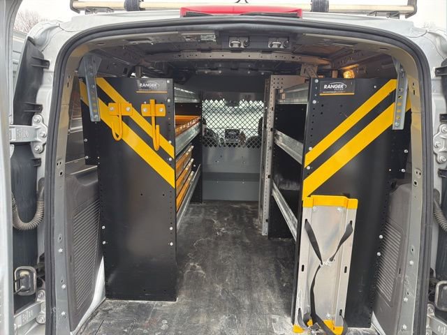 Used 2019 Ford Transit Connect XLT image 20