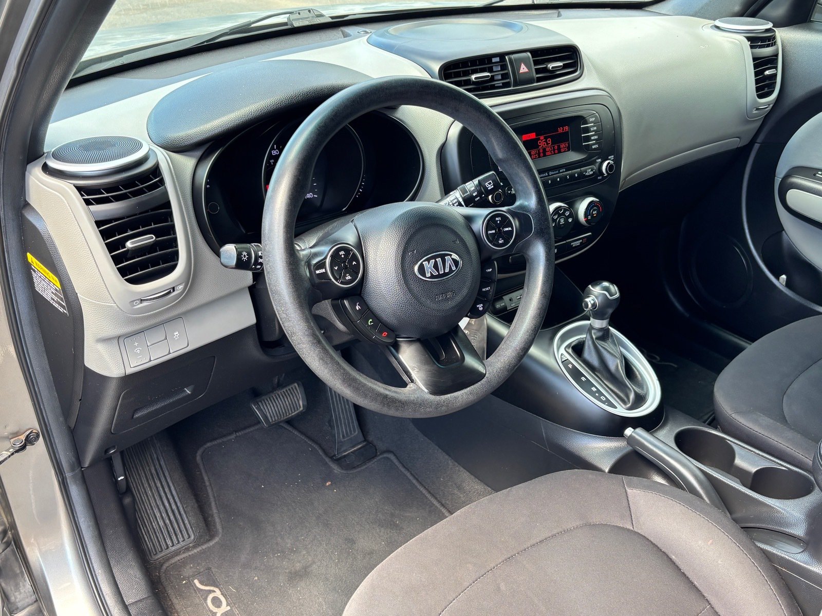 Used 2016 Kia Soul FWD image 20