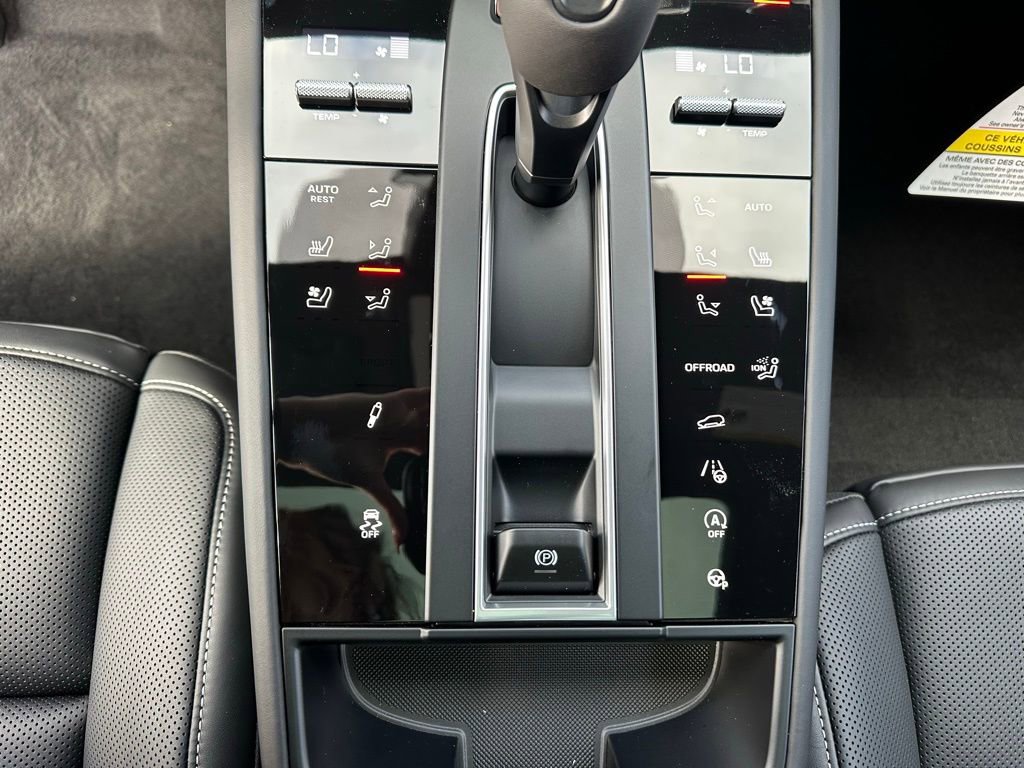 Used 2026 Porsche Macan S image 27