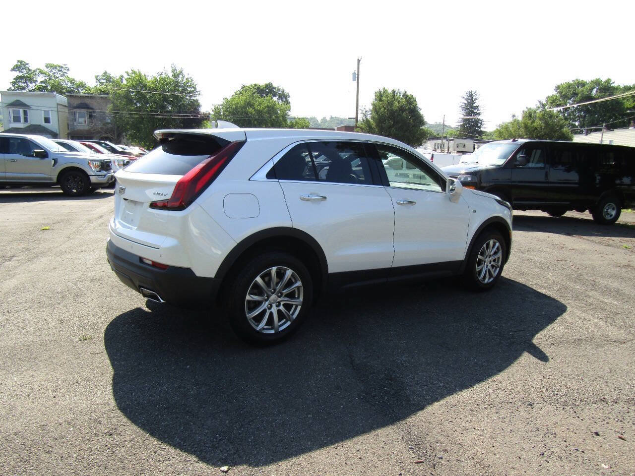 Used 2019 Cadillac XT4 Luxury AWD/4WD image 27