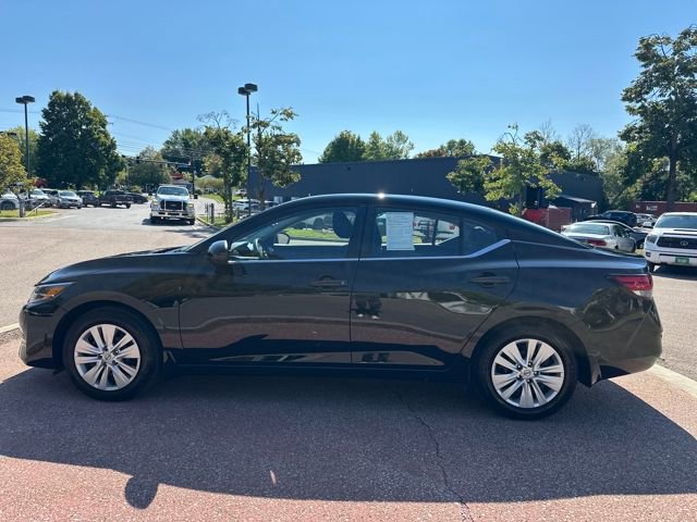 Used 2025 Nissan Sentra S image 2