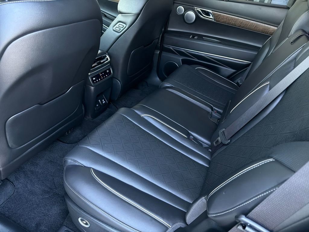 Used 2026 Genesis GV80 3.5T Advanced AWD/4WD image 13