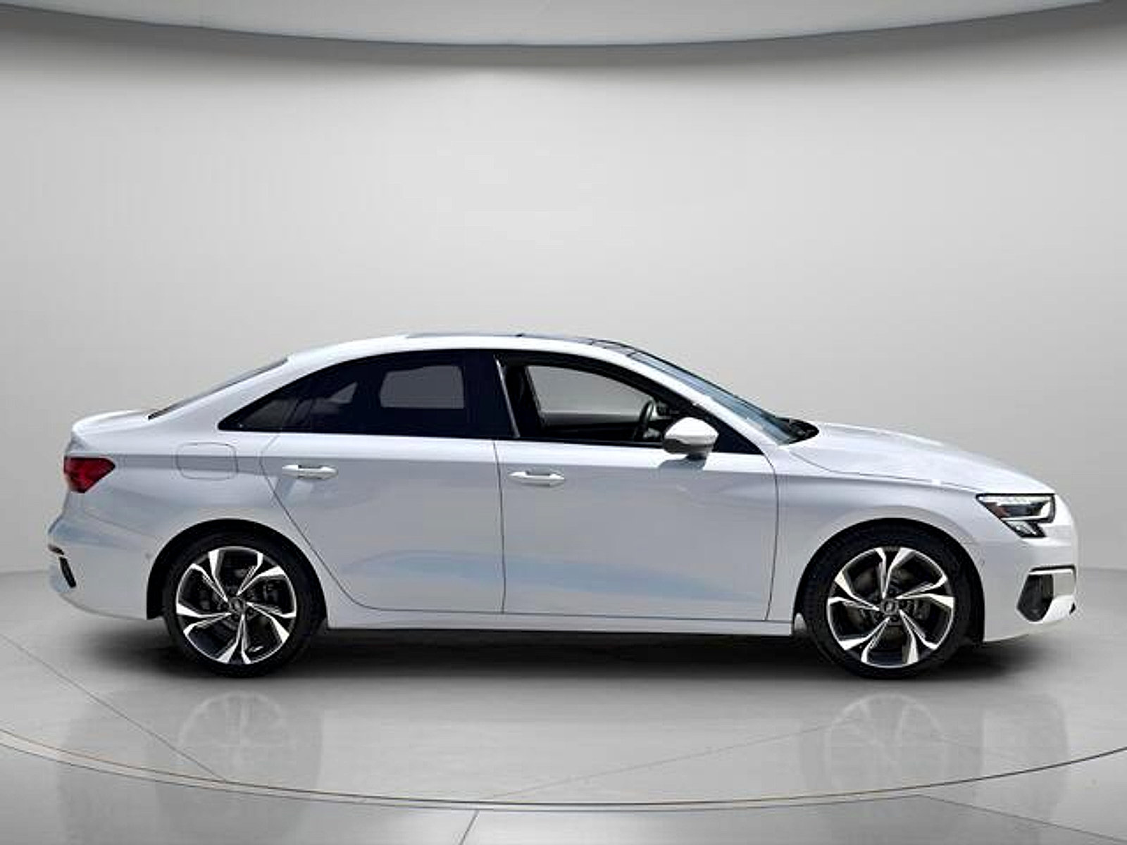 Used 2023 Audi A3 2.0T Premium w/ Convenience Package AWD/4WD image 5