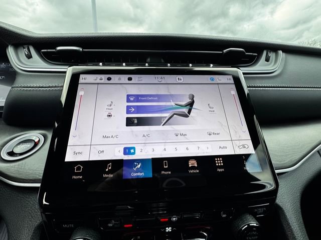 New 2025 Jeep Grand Cherokee Limited image 24