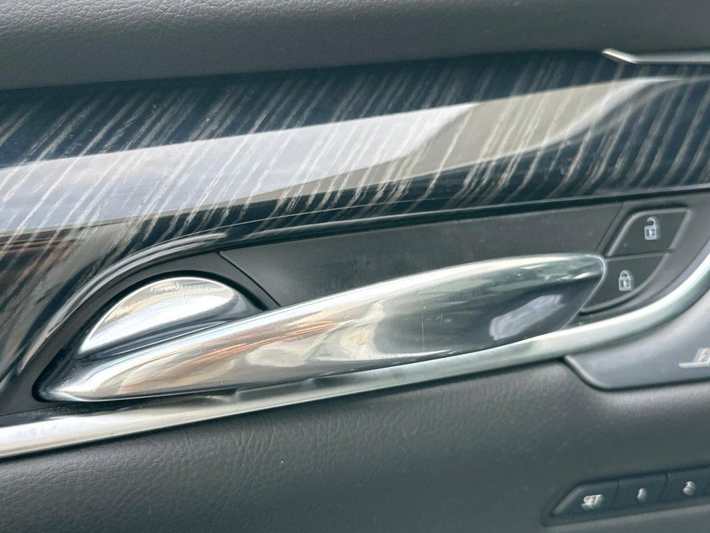 Certified 2024 Cadillac XT6 Premium Luxury AWD/4WD image 19