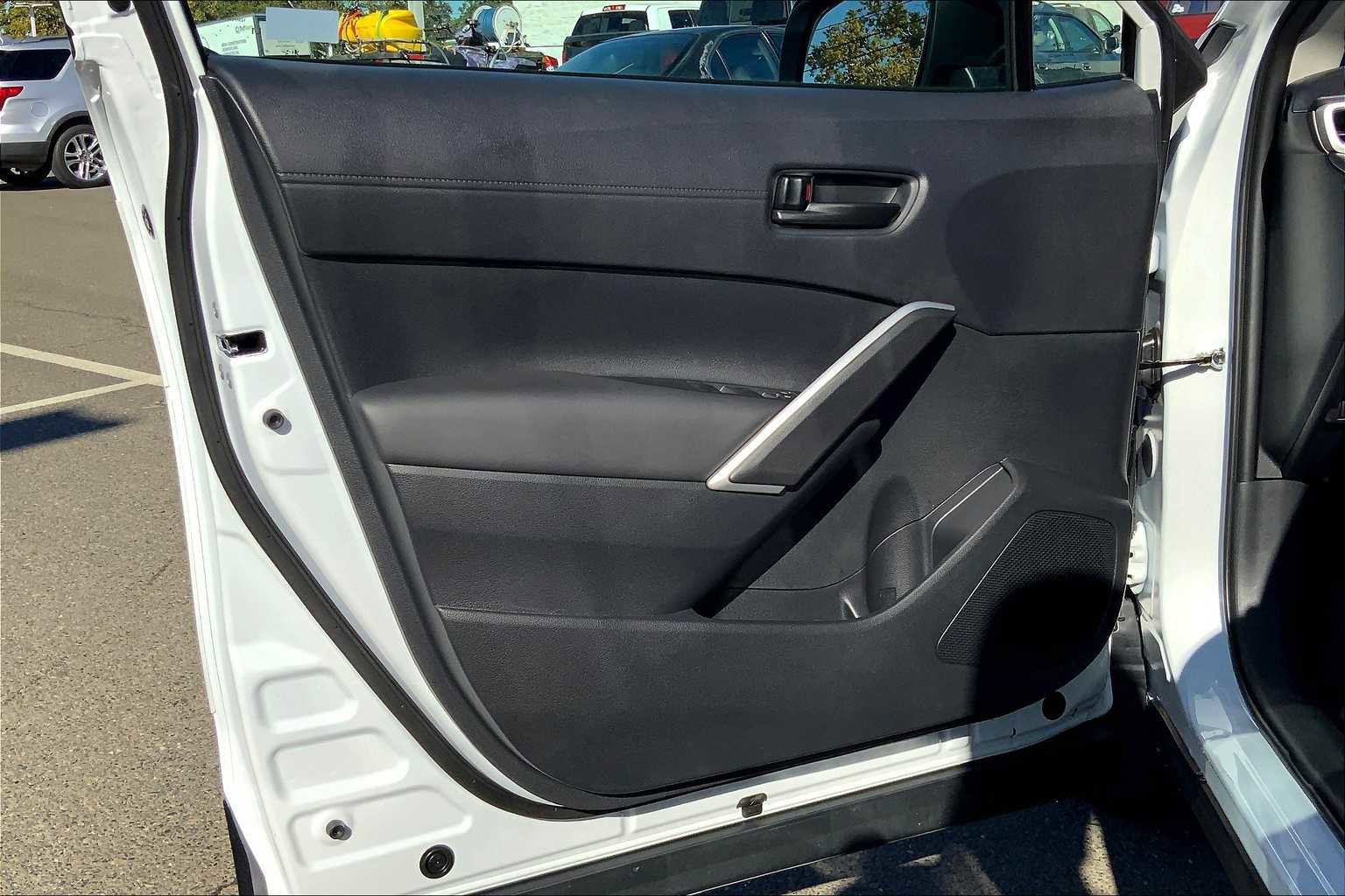 New 2026 Toyota Corolla Cross LE image 10