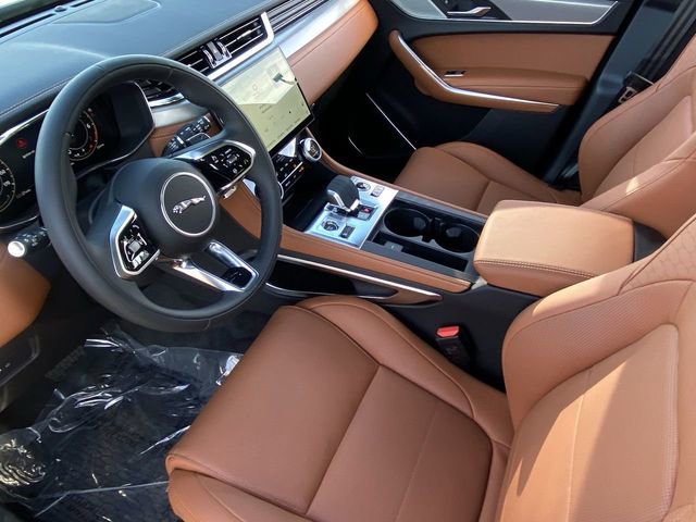 New 2025 Jaguar F-PACE R-Dynamic S AWD/4WD image 5