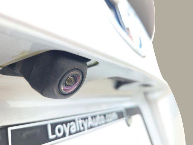 Used 2020 Toyota Prius LE FWD image 19