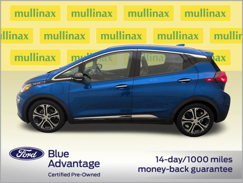 Used 2021 Chevrolet Bolt Premier w/ Infotainment Package FWD image 10