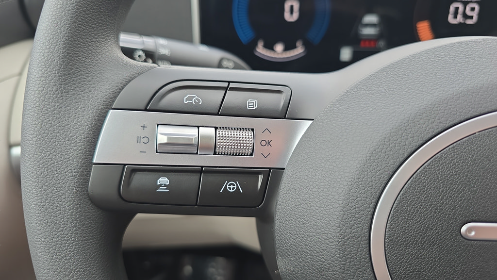 New 2026 Hyundai Tucson SEL FWD image 17