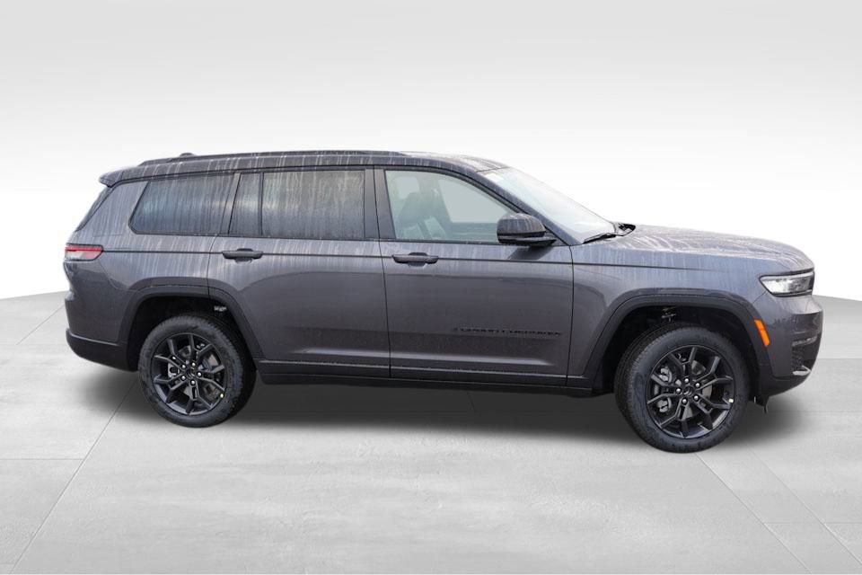 New 2025 Jeep Grand Cherokee L Limited image 2