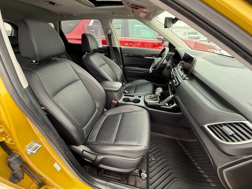 Used 2022 Kia Seltos SX w/ Sunroof Package image 30