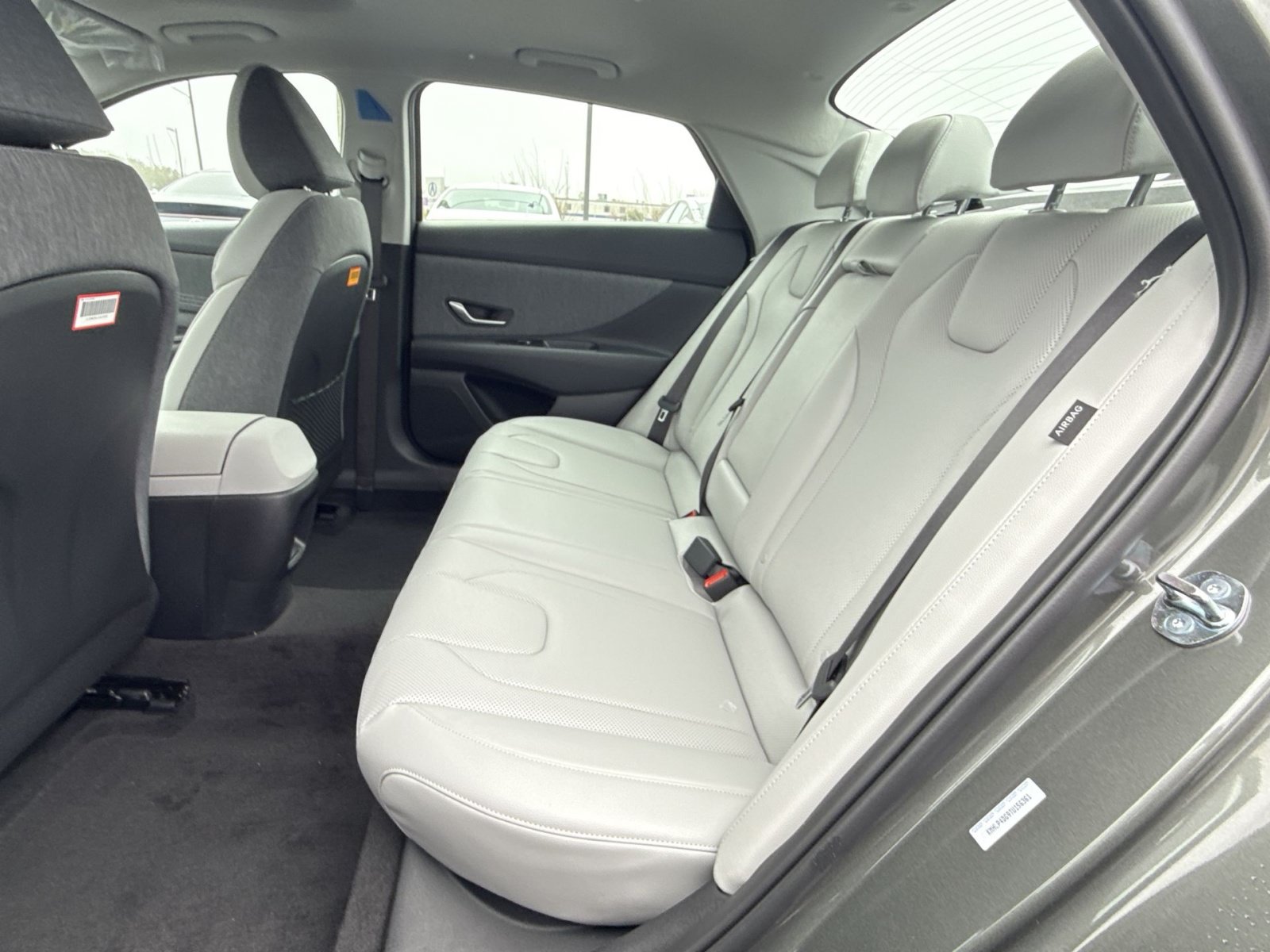 New 2026 Hyundai Elantra Limited FWD image 25