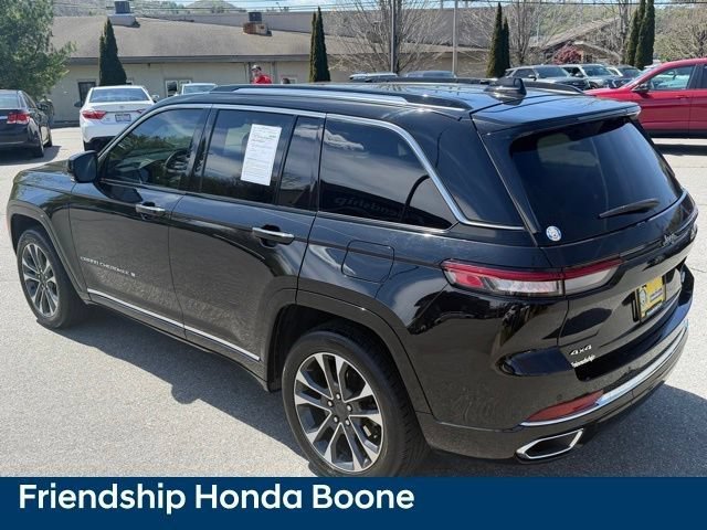 Used 2023 Jeep Grand Cherokee Overland AWD/4WD image 10