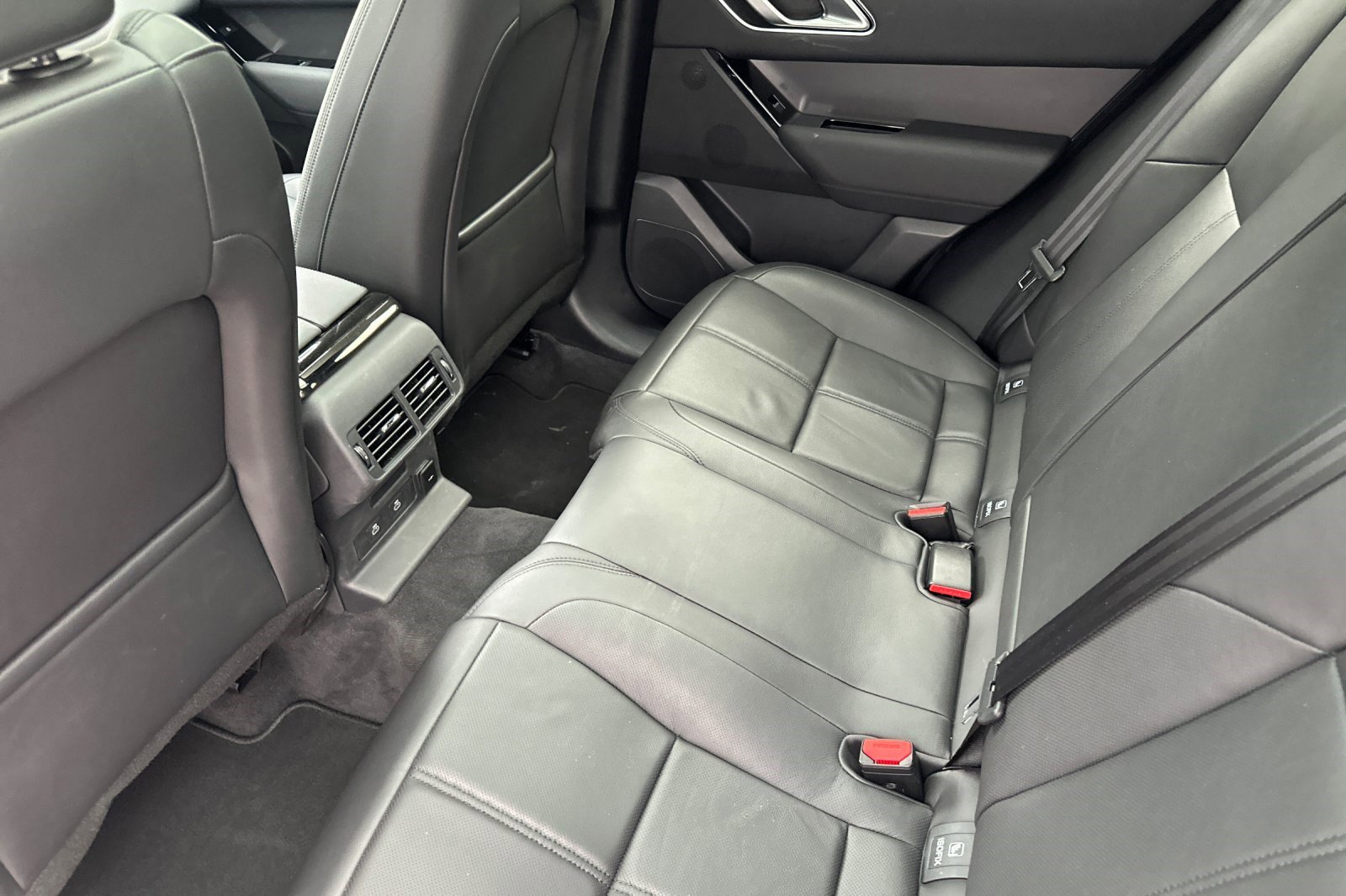 Used 2026 Land Rover Range Rover Velar S image 25