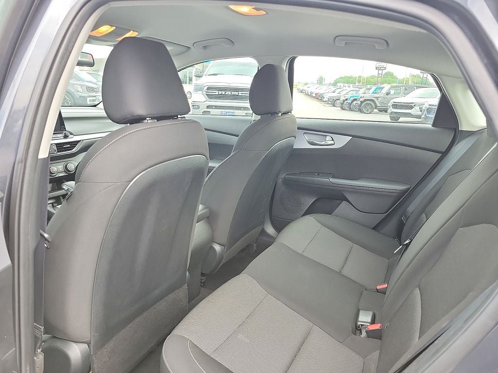 Used 2024 Kia Forte LXS FWD image 9